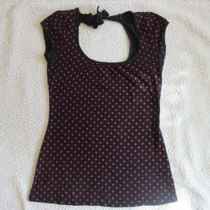 Beautiful casual poke dot black/ red top